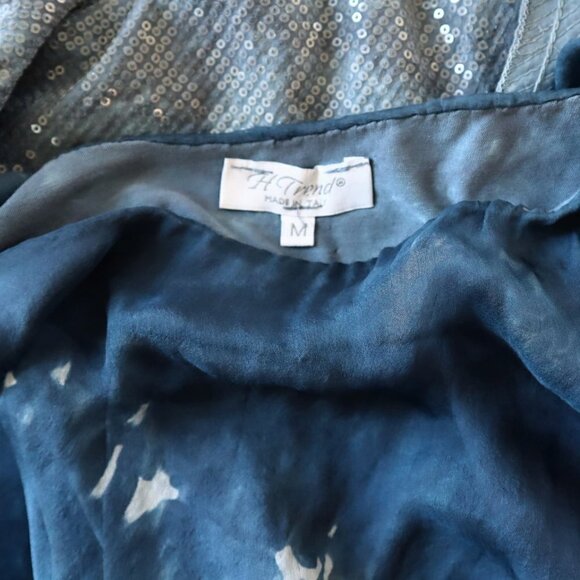 H Trend Italy Blue Gray Tie Dye Silk Sequin Layered Flowy Feminine Top Blouse M - Picture 5 of 5